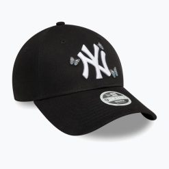 Czapka z daszkiem damska New Era Icon 9Forty New York Yankees. Czarne czapki New Era, bez wzorów. Za 119.99 zł.