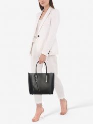 Lia Biassoni Skórzana torebka "Mallero" w kolorze czarnym - 32 x 30 x 12 cm rozmiar: onesize. Czarne torby na ramię Lia Biassoni, bez wzorów, z materiału, na ramię, bez dodatków. Za 339.99 zł.