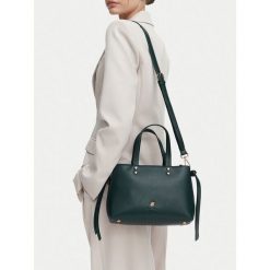 Torebka Beverly Hills Polo Club. Zielone torebki klasyczne Beverly Hills Polo Club, bez wzorów, bez dodatków. Za 249.99 zł.