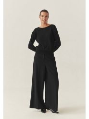 TATUUM Sweter w kolorze czarnym rozmiar: XS. Czarne swetry Tatuum, xs, bez wzorów, bez ramiączek. Za 184.95 zł.