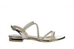 Sandały Bayla-187 YS-1774 Silver 187252, Srebrny, Skóra ekologiczna - 36. Szare sandały Bayla, bez wzorów, z materiału, eleganckie, bez obcasa, na obcasie, bez zapięcia. W wyprzedaży za 224.10 zł.