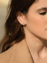 DIAMANTA Złote kolczyki-wkrętki z diamentami i szmaragdem rozmiar: onesize. Szare kolczyki DIAMANTA, z diamentem, złote. Za 1,500.99 zł.