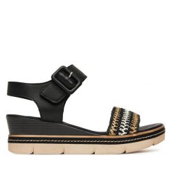 Sandały Remonte. Czarne sandały Remonte, bez wzorów, bez obcasa, na koturnie, bez zapięcia. Za 369.99 zł.