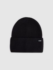 4F Czapka beanie damska - czarna M. Czarne czapki 4f, bez wzorów, z wiskozy. Za 59.99 zł.