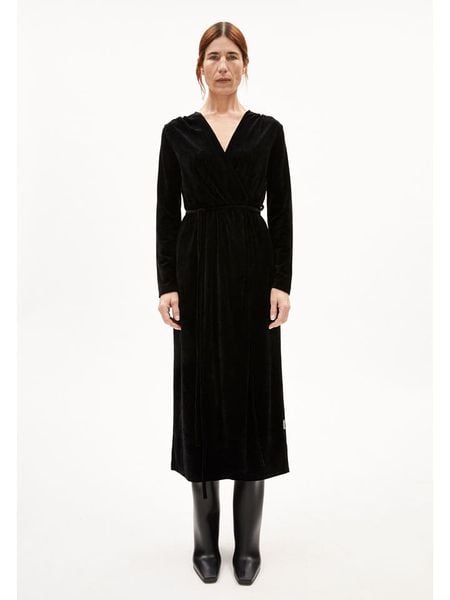 Armedangels Sukienka "Verlaar" w kolorze czarnym rozmiar: M. Czarne sukienki ARMEDANGELS, m, bez wzorów, z bawełny, bez kołnierzyka, bez ramiączek, maxi. Za 297.26 zł.