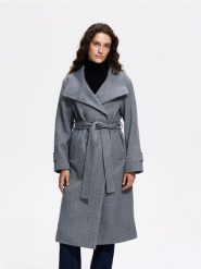 Płaszcz z wiązaniem - ciemnoszary. Szare płaszcze Reserved, l, bez wzorów, z dzianiny, bez kaptura. Za 199.99 zł.