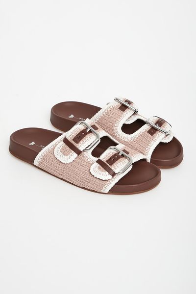 Klapki damskie skórzane Bonito WEEKEND MAX MARA. Klapki Weekend Max Mara, bez wzorów, bez obcasa. Za 1,259.00 zł.