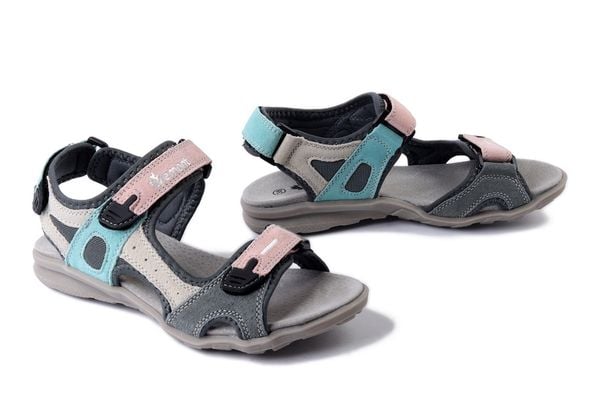 VEMONT 7S2570M multi, sandały damskie. Sandały Vemont, bez wzorów, sportowe, bez obcasa, bez zapięcia. Za 204.90 zł.