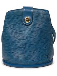 Louis Vuitton Skórzana torebka w kolorze niebieskim - 26 x 30 x 17 cm rozmiar: onesize. Niebieskie torby na ramię Louis Vuitton, bez wzorów, z materiału, na ramię, bez dodatków. Za 3,601.99 zł.