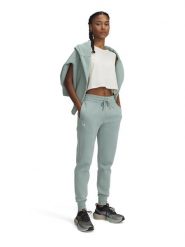 Under Armour Spodnie dresowe w kolorze turkusowym rozmiar: M. Niebieskie spodnie dresowe Under Armour, m, bez wzorów, z dresówki. Za 100.75 zł.