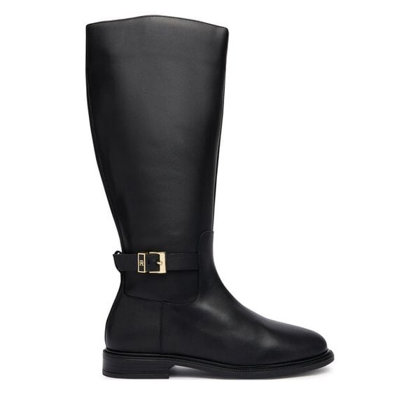 Kozaki Tommy Hilfiger. Czarne kozaki TOMMY HILFIGER, bez obcasa, bez zapięcia. Za 949.99 zł.