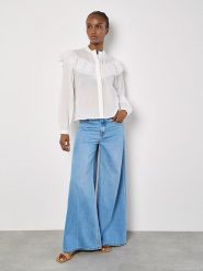 Apricot Bluzka w kolorze białym rozmiar: S. Białe bluzki Apricot, s, bez wzorów, z bawełny, bez kołnierzyka, bez ramiączek. Za 82.99 zł.