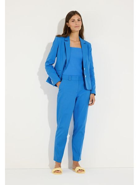 More & More Spodnie w kolorze niebieskim rozmiar: 36. Niebieskie spodnie materiałowe More & More, na co dzień, bez wzorów, z materiału, z podwyższonym stanem. Za 269.95 zł.