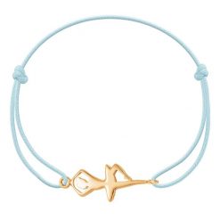 Bransoletka z pozłacaną baletnicą na cienkim błękitnym sznurku. Niebieskie bransoletki Lilou, pozłacane. Za 149.00 zł.