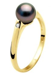 Pearline Złoty pierścionek z diamentem i perłą rozmiar: 48. Żółte pierścionki Pearline, z diamentem, złote. Za 1,609.99 zł.