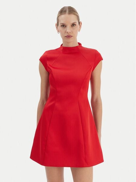 Bardot Sukienka koktajlowa Delphi 59329DB2 Czerwony Slim Fit. Czerwone sukienki Bardot, bez wzorów, z syntetyku, wizytowe, bez kołnierzyka, bez ramiączek. Za 599.99 zł.