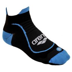 Skarpetki na basen unisex Arena Bike LC 1 Pack. Czarne skarpety Arena, bez wzorów. Za 29.99 zł.