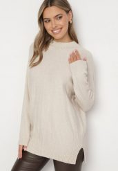 Jasnobeżowy Sweter z Półgolfem z Prążkowanej Dzianiny z Wycięciami po Bokach Rerivra. Brązowe swetry Born2be, uniwersalny, bez wzorów, z dzianiny, bez ramiączek. Za 84.99 zł.