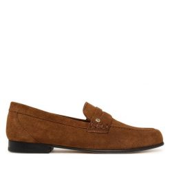Lordsy BOSS. Brązowe lordsy Boss, bez wzorów, bez obcasa, bez zapięcia. Za 979.99 zł.