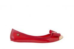 Baleriny T&G Fashion 11-102 Red, Czerowny, Guma - 35-36. Czerwone baleriny TG, bez wzorów, z gumy, bez obcasa. W wyprzedaży za 26.10 zł.