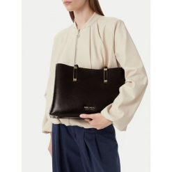 Torebka Nine West. Brązowe torebki klasyczne Nine West, bez wzorów, bez dodatków. Za 329.99 zł.