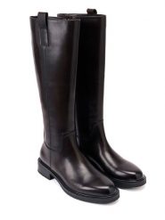 British Passport Skórzane kozaki w kolorze brązowym rozmiar: 37. Brązowe kozaki British Passport, na zimę, bez obcasa, bez zapięcia. Za 652.95 zł.