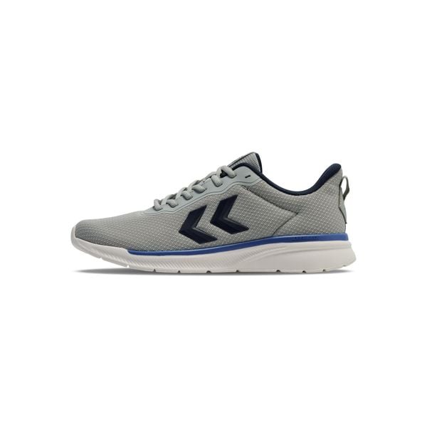 Buty halowe Hummel Reach TR Breather MS2. Szare obuwie sportowe Hummel, bez zapięcia, do piłki ręcznej. Za 220.00 zł.