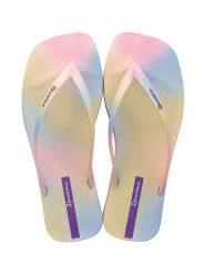 Ipanema Japonki ze wzorem rozmiar: 41/42. Brązowe klapki Ipanema, bez wzorów, z otwartym noskiem, bez obcasa. Za 70.74 zł.