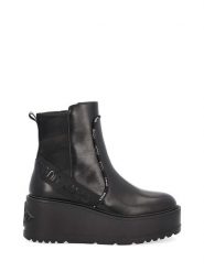 Liu Jo Skórzane botki w kolorze czarnym na platformie rozmiar: 38. Czarne botki Liu Jo, bez wzorów, ze skóry, bez obcasa, na platformie, bez zapięcia. Za 511.12 zł.