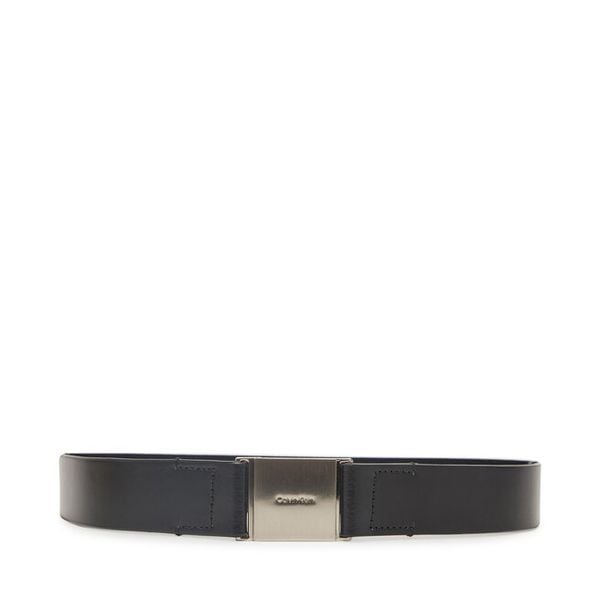 Pasek Calvin Klein. Czarne paski Calvin Klein, bez wzorów. Za 119.99 zł.