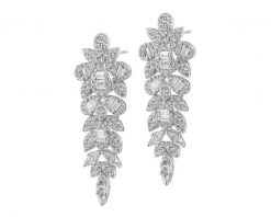 Kolczyki srebrne z cyrkoniami - liście. Szare kolczyki Apart, z cyrkonią, srebrne. Za 349.00 zł.