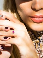 DIAMOND & CO Złoty pierścionek "Capiz" z diamentami rozmiar: 48. Czerwone pierścionki Diamond & Co, z diamentem, złote. Za 1,012.69 zł.