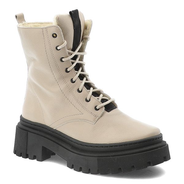 Beżowe Botki Wasak Skórzane Obuwie Damskie. Brązowe botki Wasak, bez wzorów, ze skóry, bez obcasa, bez zapięcia. Za 309.00 zł.