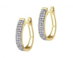 Kolczyki z żółtego złota z diamentami - 0,19 ct - próba 585. Żółte kolczyki Apart, z diamentem, złote. Za 3,890.00 zł.