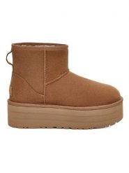 UGG Botki "W Classic Mini Platform" w kolorze jasnobrązowym z wełny jagnięcej rozmiar: 42. Brązowe botki UGG, bez wzorów, ze skóry, bez obcasa, na platformie, bez zapięcia. Za 660.43 zł.