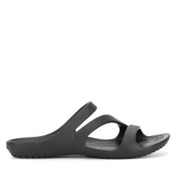 Klapki Crocs. Czarne klapki Crocs, bez wzorów, bez obcasa. Za 149.99 zł.