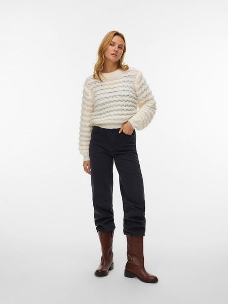 Vero Moda Sweter w kolorze kremowym rozmiar: XS. Brązowe swetry Vero Moda, s, bez wzorów, z materiału, bez ramiączek. Za 86.99 zł.