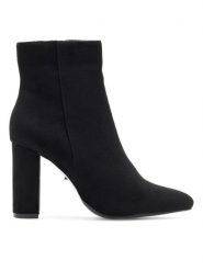 DeeZee Botki BRITT LS4690-19B Czarny. Czarne botki DeeZee, bez wzorów, z materiału, bez obcasa, na słupku, bez zapięcia. Za 111.99 zł.