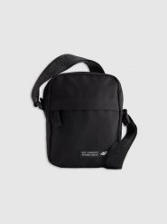 4F Saszetka - czarna Uniwersalny. Czarne torby na ramię 4f, bez wzorów, na ramię, bez dodatków. Za 79.99 zł.