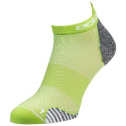 Skarpety do biegania krótkie dla dorosłych Odlo Socks Ceramicool RUN 2pack. Zielone skarpety Odlo, bez wzorów. W wyprzedaży za 104.99 zł.