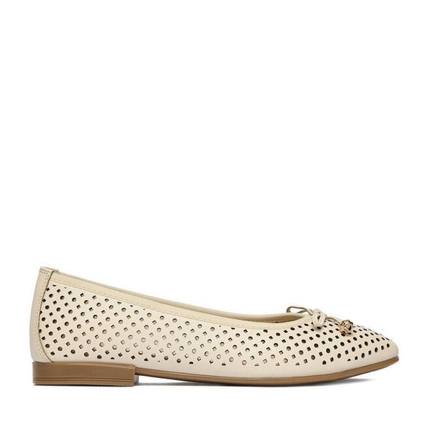 Baleriny Lasocki. Brązowe baleriny Lasocki, bez wzorów, bez obcasa. Za 199.99 zł.