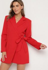 Czerwona Kopertowa Sukienka z Imitacją Kieszeni Talriti. Czerwone sukienki Born2be, l, bez wzorów, eleganckie, bez kołnierzyka, bez ramiączek, mini, kopertowe. Za 189.99 zł.