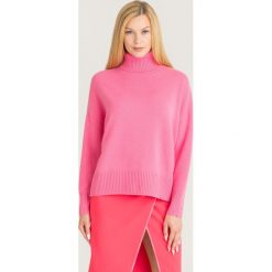 GOLF ELISABETTA FRANCHI. Czerwone golfy Elisabetta Franchi, z aplikacjami, z kaszmiru, bez ramiączek. Za 1,519.00 zł.