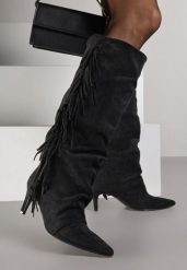 Czarne Kozaki na Szpilce w Stylu Boho Ozdobione Frędzlami Mevinavia. Czarne kozaki Renee, na lato, z jeansu, bez obcasa, na obcasie, bez zapięcia. Za 199.99 zł.
