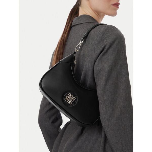 Torebka Nine West. Czarne torebki klasyczne Nine West, bez wzorów, bez dodatków. Za 199.99 zł.