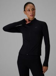 4F Bluza do jogi slim szybkoschnąca damska - czarna M. Czarne bluzy 4f, l, bez wzorów, z włókna, bez kaptura. Za 199.99 zł.