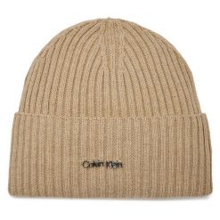 Czapka Calvin Klein. Szare czapki Calvin Klein, bez wzorów. Za 239.99 zł.