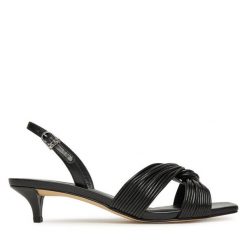 Sandały MICHAEL Michael Kors. Czarne sandały MICHAEL Michael Kors, bez wzorów, bez obcasa, na szpilce, bez zapięcia. Za 639.99 zł.