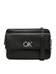 Calvin Klein Torebka Ck Pocket Camera Bag K60K613089 Czarny. Czarne listonoszki Calvin Klein, bez wzorów, ze skóry, bez dodatków. Za 279.99 zł.