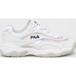 Fila - Buty. Białe obuwie sportowe Fila, z gumy, bez zapięcia. Za 429.90 zł.